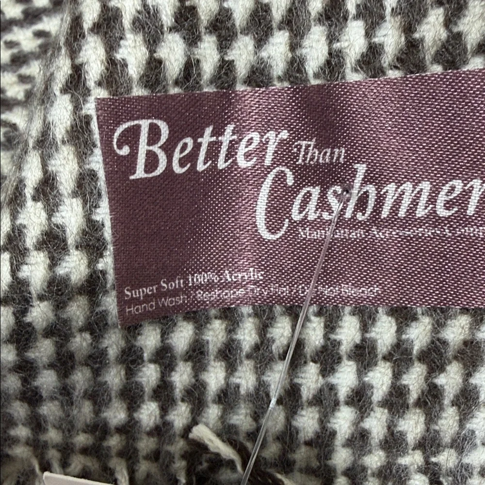 NWT Better than Cashmere Stylish Houndstooth Scarf